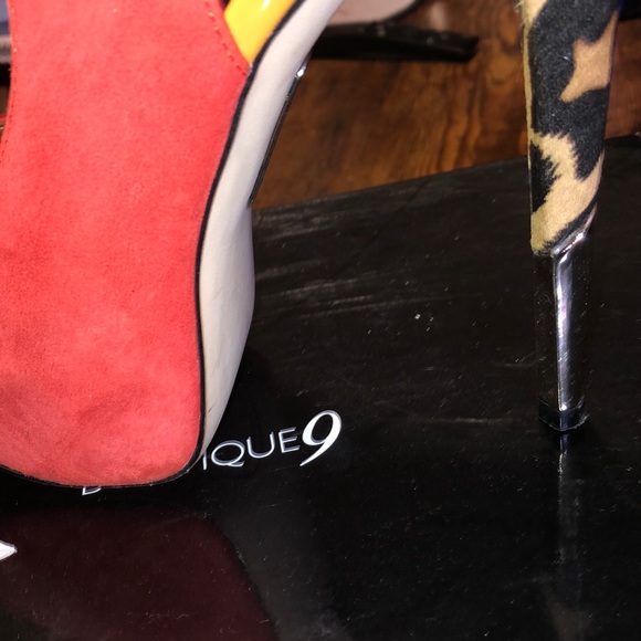 Like New Orange & Leopard Platform Peep Toe Heels! - Picture 3 of 4